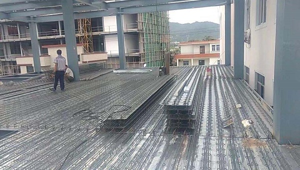 楼承板厂家回答：钢筋桁架楼承板适合所有建筑吗？